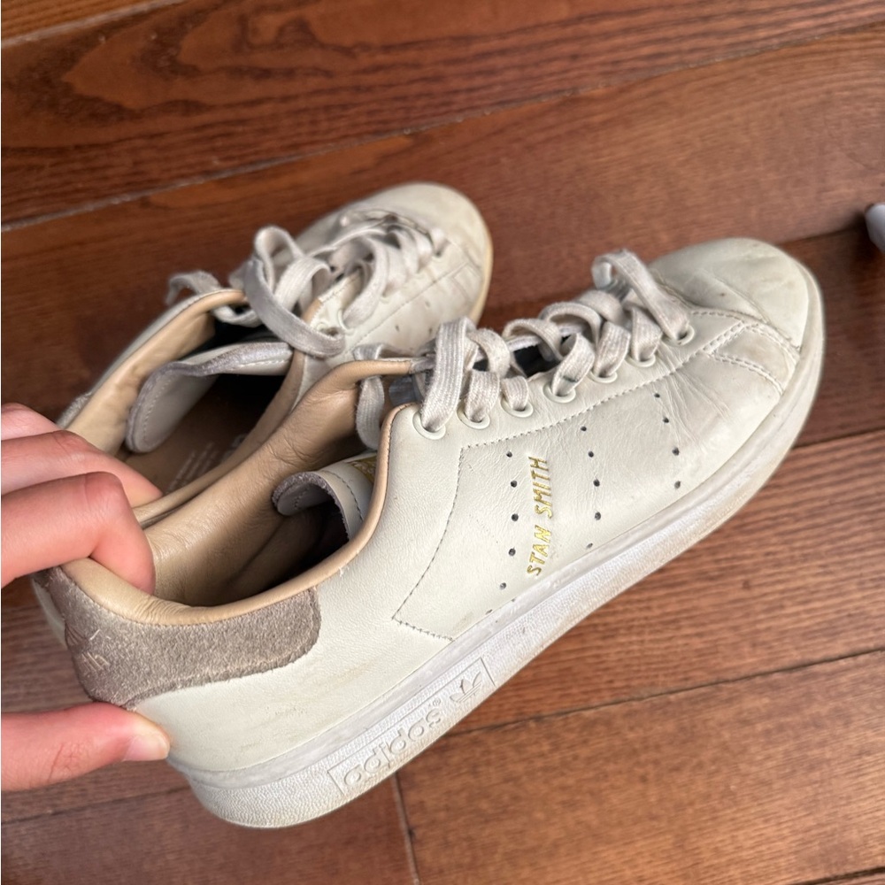 adidas White Leather Stan Smith Sneakers with Beige Heel Tab